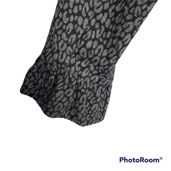 Sandro studio animal print ruffled collar belted ruffle cuff jacket gray medium - Picture 6 of 8